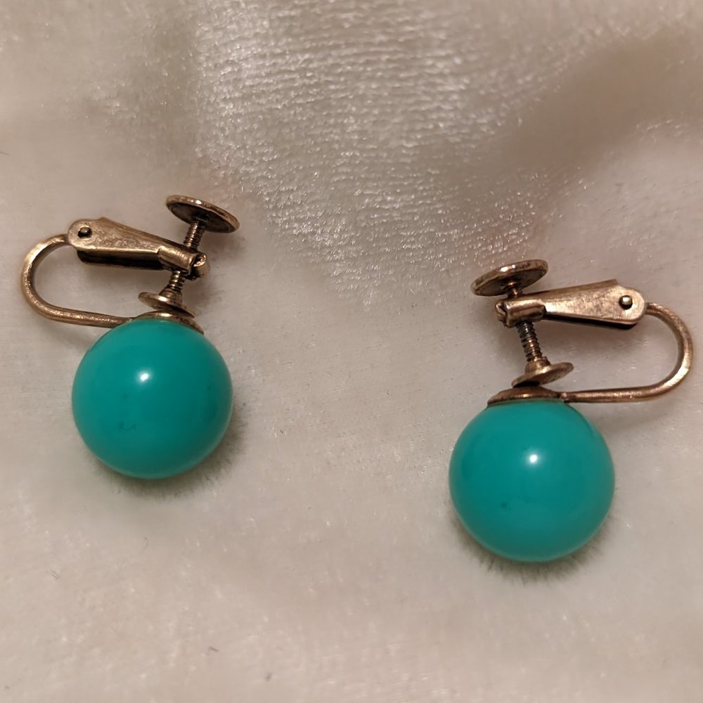 Vintage Turqoise Round Screwback Earrings 1960's 1970's